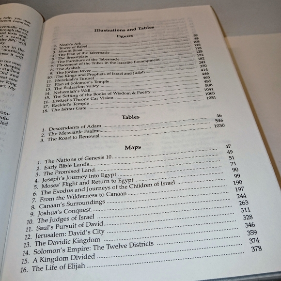 The Kingfisher A-Z Encyclopedia UP-TO-THE-MINUTE Information Book - Picture 6 of 13